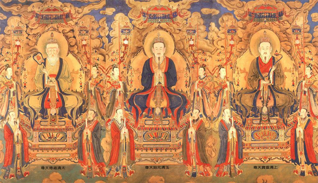 三清是道教所认可的“三圣三体论”的象征。道教教内有“一炁化三清”之说。《道德经》宣称：“道生一，一生二，二生三，三生万物。”由于道教认为其意思是 大道化出混沌元气，由混沌元气化生为阴、阳二气，再由阴阳二气衍化为天、地、人三才，由此产生天下的万事万物，一化为三，三本于一， 因此道教认为三清尊神“道”的人格化形式。